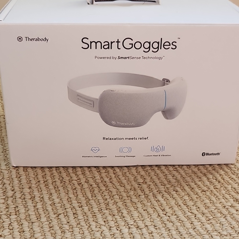 Therabody smart goggles